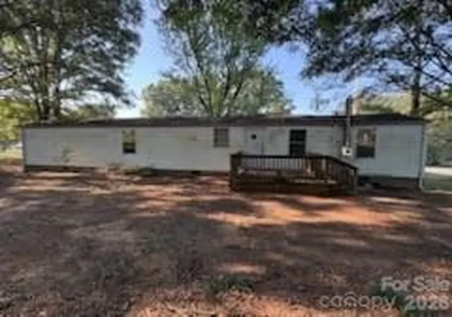 Photo 3 of Sale Pending at 31610 Clete Rd, Albemarle, NC 28001 | MLS# 4419255 | Listing updated on 2026-09-22