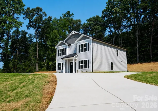Photo 3 of Multi family home for sale at 3081 3083 12th Avenue Se #1, Hickory, NC 28602 | MLS# 4419260 | Listing updated on 2026-09-15