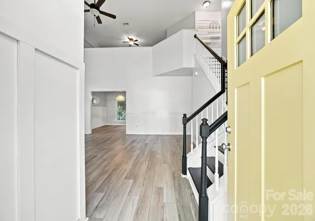 Photo 3 of Single family home for sale at 8927 Raven Park Dr, Charlotte, NC 28216 | MLS# 4419436 | Listing updated on 2026-10-26