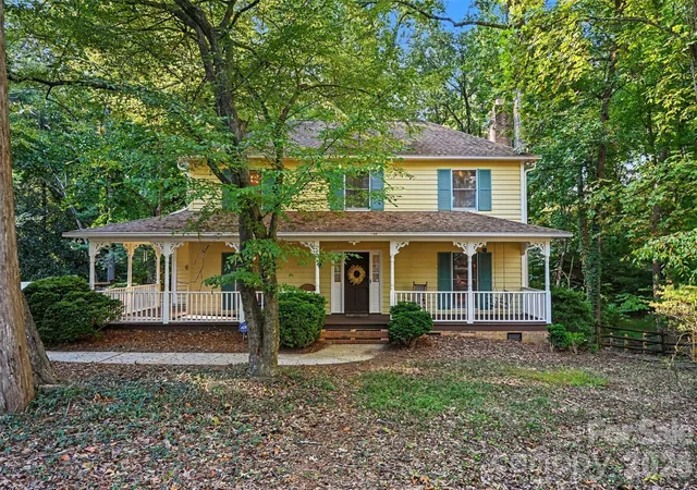 Photo 1 of Sale Pending at 7030 Pleasant Dr, Charlotte, NC 28211 | MLS# 4419527 | Listing updated on 2026-10-25
