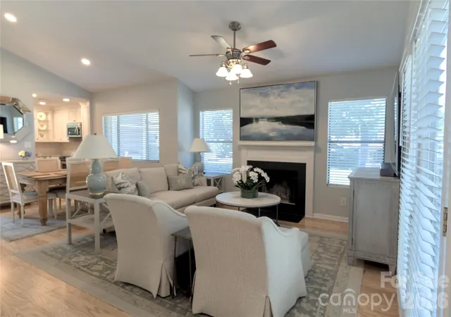 Listing Photo 4 - Condo for sale in building located at 7615 Woods Ln, Cornelius, NC 28031 - Unit #59