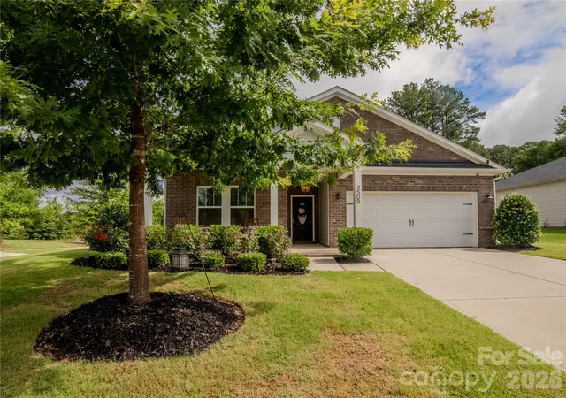 Photo 1 of Single family home for sale at 4509 Kelowna St, Charlotte, NC 28214 | MLS# 4419799 | Listing updated on 2026-09-13