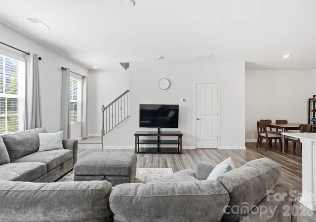 Photo 2 of Townhouse for sale at 9709 Inkberry Dr, Gastonia, NC 28056 | MLS# 4419882 | Listing updated on 2026-09-15
