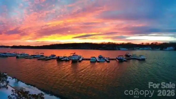 Listing Photo 1 - Condo for sale in 9816 Emerald Pt Dr located at 9816 Emerald Pt Dr, Charlotte, NC 28278 - Unit 9816 Emerald Point Dr