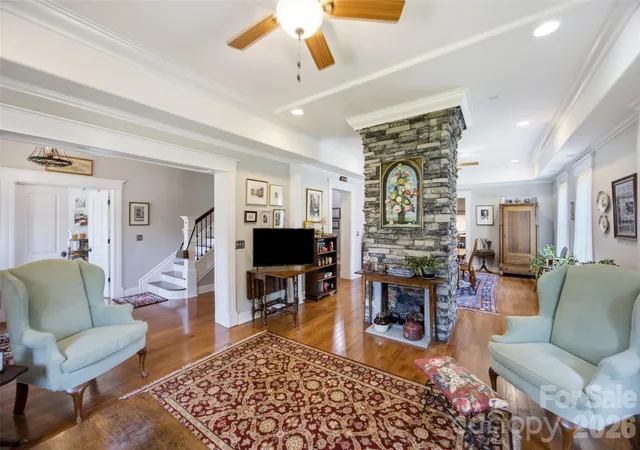 Photo 4 of Single family home for sale at 211 Jefferson St E, York, SC 29745 | MLS# 4419991 | Listing updated on 2026-09-12