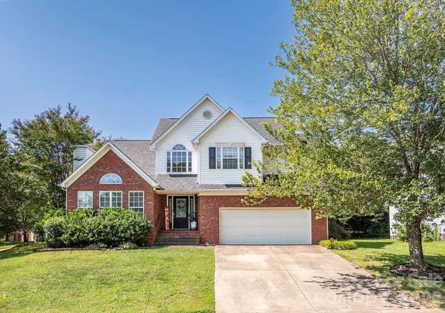 Photo 1 of Single family home for sale at 3401 Continental Dr, Monroe, NC 28110 | MLS# 4420024 | Listing updated on 2026-09-22
