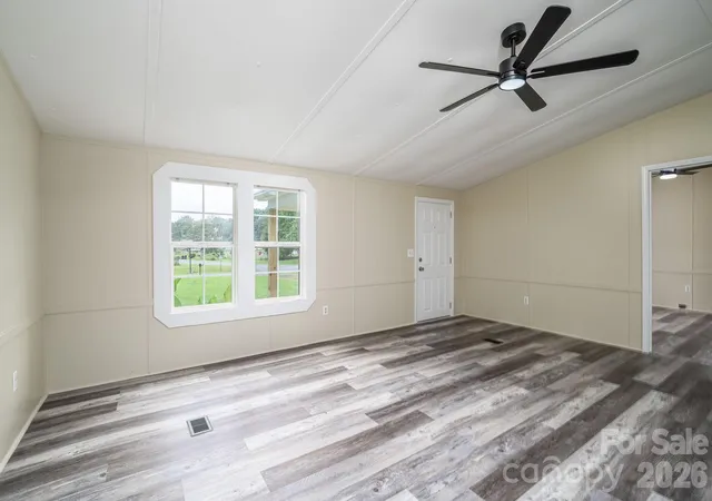 Photo 3 of Single family home for sale at 3515 Jeanette Dr, Iron Station, NC 28080 | MLS# 4420085 | Listing updated on 2026-10-06