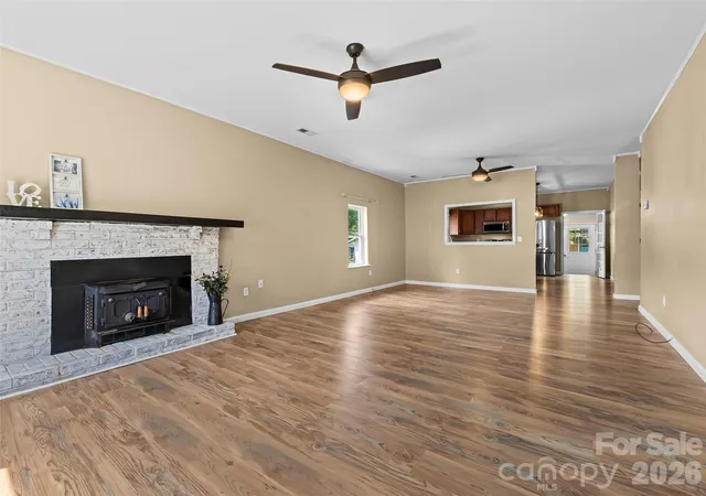 Photo 3 of Single family home for sale at 43 Avery St, Waynesville, NC 28786 | MLS# 4420099 | Listing updated on 2026-09-27