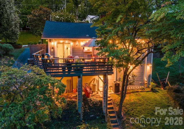 Photo 4 of Single family home for sale at 49 White Pine Dr, Asheville, NC 28805 | MLS# 4420186 | Listing updated on 2026-09-13