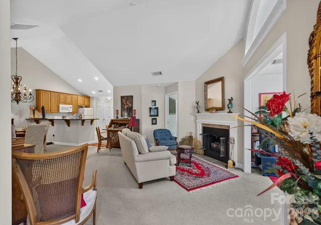 Listing Photo 4 - Condo for sale in building located at 232 Lone Oak Cir, Rock Hill, SC 29732