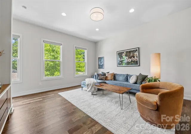 Photo 2 of Townhouse for sale at 4017 Plz Row Ct, Charlotte, NC 28205 | MLS# 4420439 | Listing updated on 2026-10-06