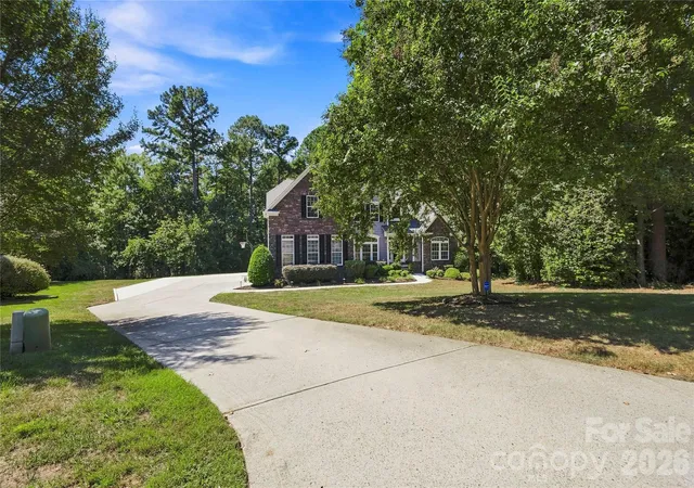 Photo 3 of Single family home for sale at 116 Marin Ct, Mount Holly, NC 28120 | MLS# 4420459 | Listing updated on 2026-09-15