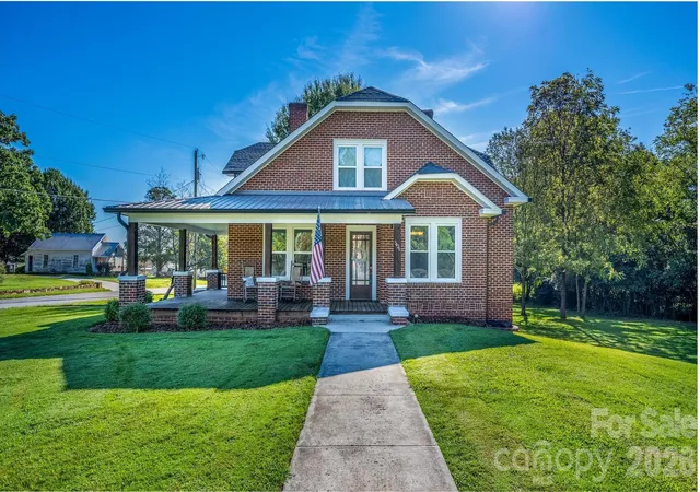 Photo 2 of Single family home for sale at 3426 Harmony Hwy, Harmony, NC 28634 | MLS# 4420480 | Listing updated on 2026-09-13