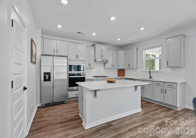 Photo 3 of Single family home for sale at 14024 Fairy Tale Ct, Huntersville, NC 28078 | MLS# 4420507 | Listing updated on 2026-10-01