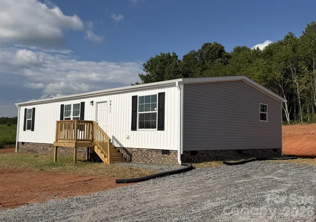 Single family home for sale at 5411 Rainhill Church Rd, Morganton, NC 28655 | MLS# 4420559 | Listing updated on 2026-09-30