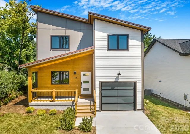 Photo 1 of Single family home for sale at 138 Shiloh Rd, Asheville, NC 28803 | MLS# 4420583 | Listing updated on 2026-09-12