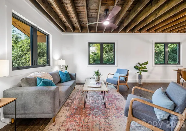 Photo 4 of Single family home for sale at 138 Shiloh Rd, Asheville, NC 28803 | MLS# 4420583 | Listing updated on 2026-09-12