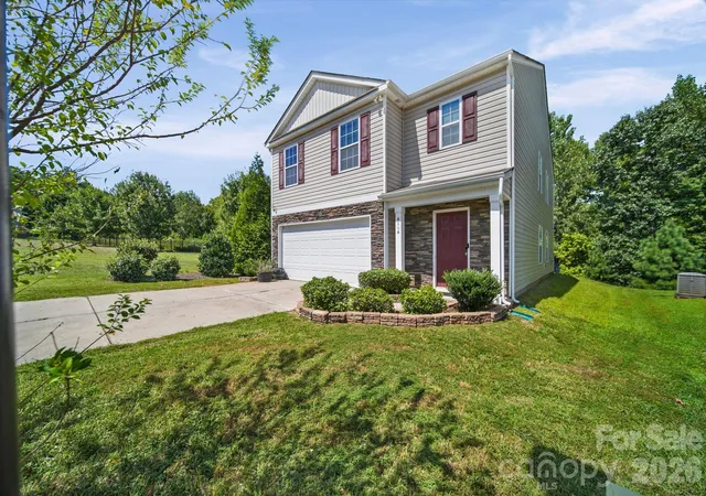 Photo 3 of Single family home for sale at 4104 Long Arrow Dr, Concord, NC 28025 | MLS# 4420613 | Listing updated on 2026-09-14