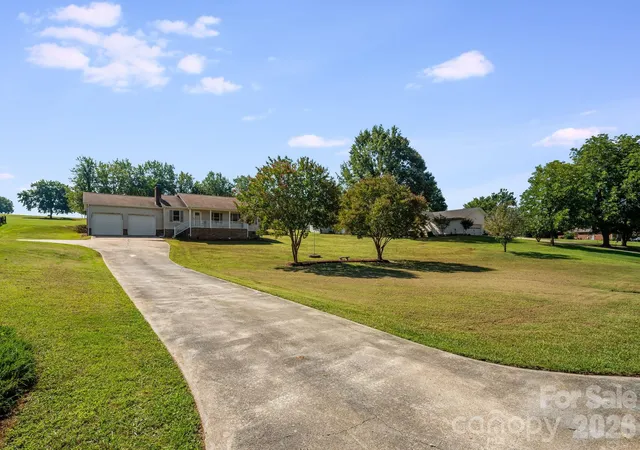 Photo 1 of Single family home for sale at 3020 Vernell Ln, Shelby, NC 28150 | MLS# 4420785 | Listing updated on 2026-09-11