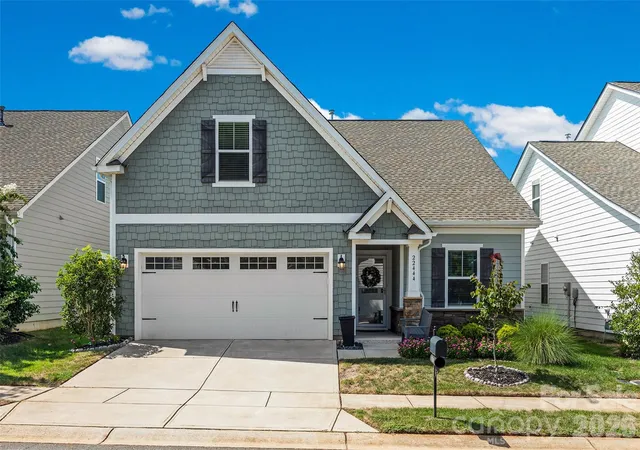 Photo 2 of Single family home for sale at 22444 Gateway Dr, Lancaster, SC 29720 | MLS# 4420813 | Listing updated on 2026-10-18