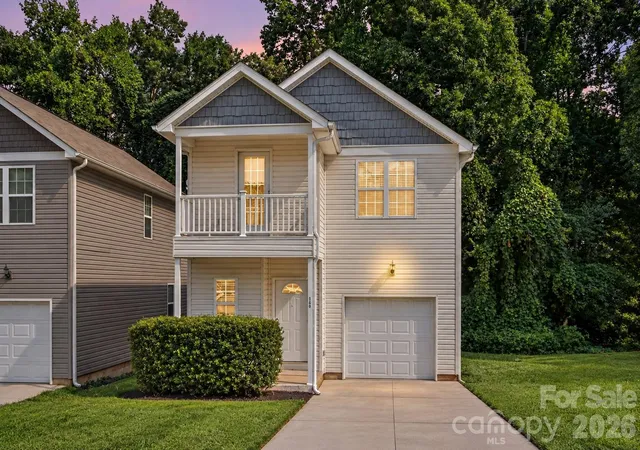 Photo 1 of Single family home for sale at 145 High Blf Cir, Mooresville, NC 28115 | MLS# 4420838 | Listing updated on 2026-09-14