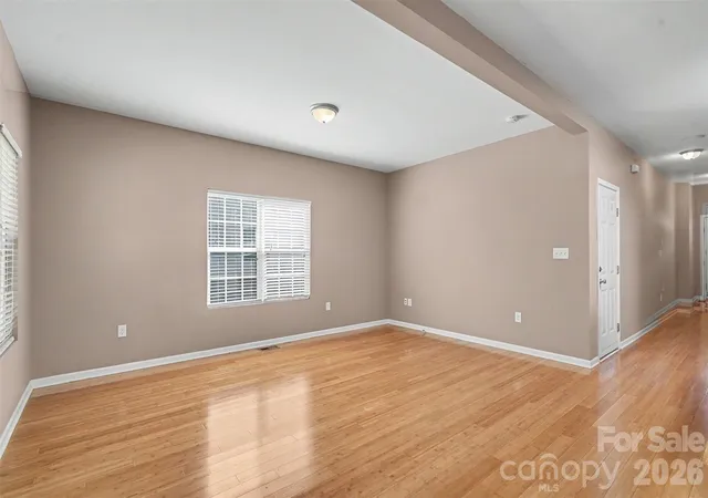 Photo 4 of Single family home for sale at 145 High Blf Cir, Mooresville, NC 28115 | MLS# 4420838 | Listing updated on 2026-09-14