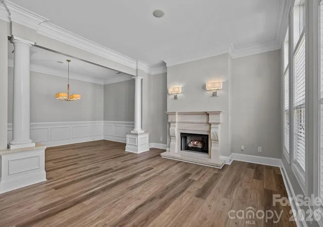 Listing Photo 4 - Condo for sale in building located at 6415 Wakehurst Rd, Charlotte, NC 28226