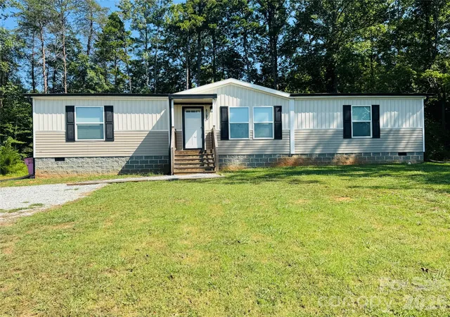 Single family home for sale at 6380 Old US 70 Hwy, Cleveland, NC 27013 | MLS# 4421017 | Listing updated on 2026-09-12
