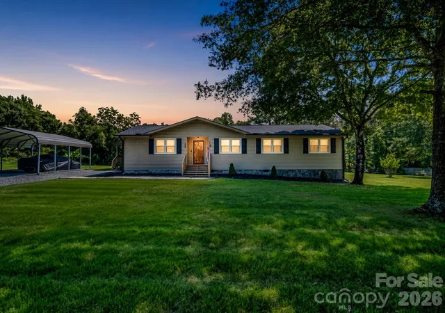 Photo 2 of Single family home for sale at 252 Old Sunshine Rd, Bostic, NC 28018 | MLS# 4421030 | Listing updated on 2026-09-09
