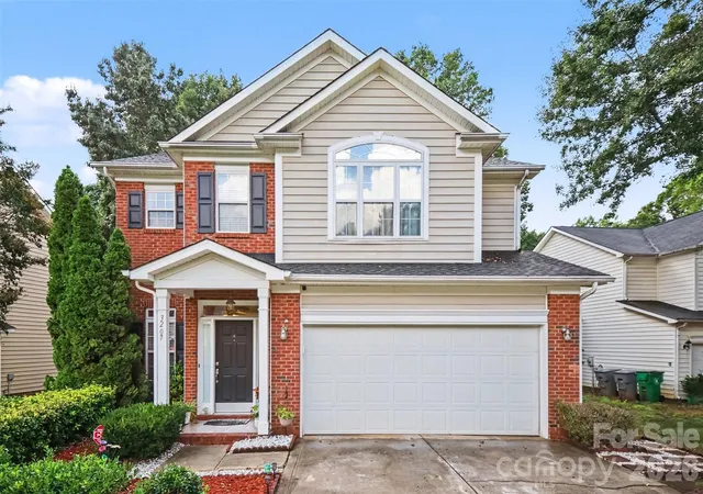 Photo 1 of Single family home for sale at 3207 Passour Ridge Ln, Charlotte, NC 28269 | MLS# 4421125 | Listing updated on 2026-09-12