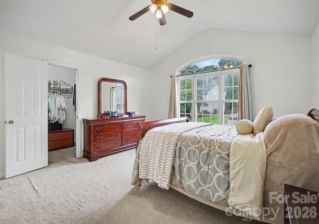 Photo 4 of Single family home for sale at 3207 Passour Ridge Ln, Charlotte, NC 28269 | MLS# 4421125 | Listing updated on 2026-09-12