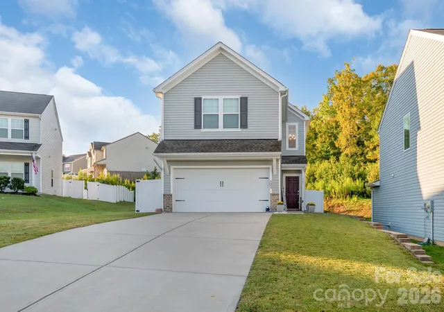 Single family home for sale at 525 Newfound Holw Dr, Charlotte, NC 28214 | MLS# 4421170
