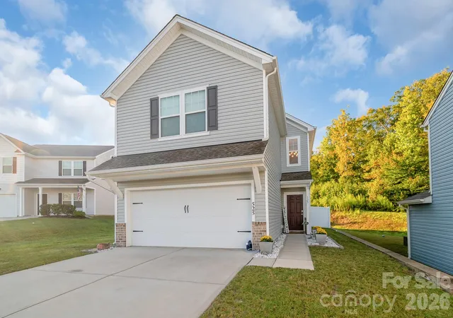 Photo 4 of Single family home for sale at 525 Newfound Holw Dr, Charlotte, NC 28214 | MLS# 4421170 | Listing updated on 2026-10-27