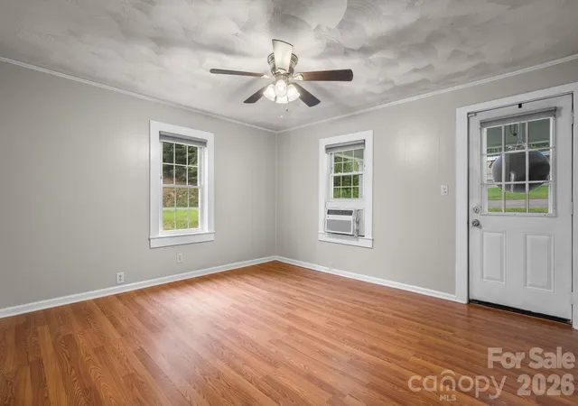Photo 3 of Single family home for sale at 1124 Bradford Mountain Rd, Lenoir, NC 28645 | MLS# 4421191 | Listing updated on 2026-09-12