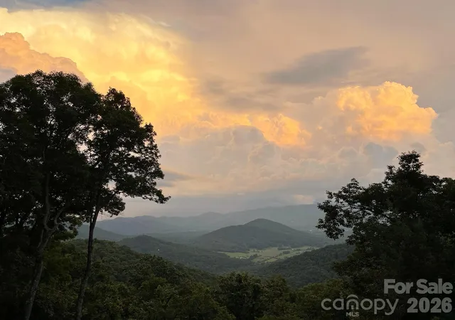 Photo 3 of Single family home for sale at 30 Wedgewood Ter, Black Mountain, NC 28711 | MLS# 4421257 | Listing updated on 2026-09-15