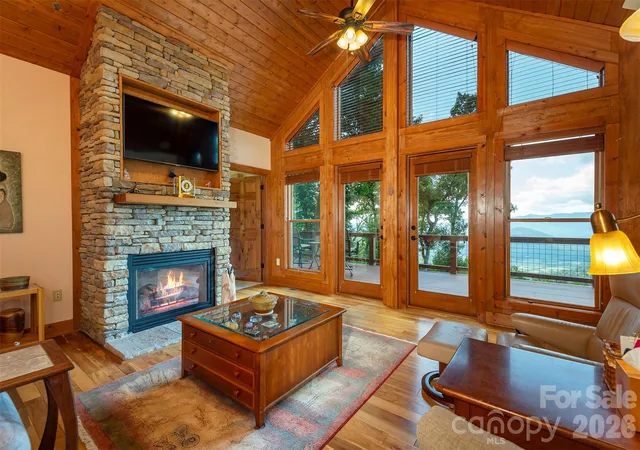 Photo 4 of Single family home for sale at 30 Wedgewood Ter, Black Mountain, NC 28711 | MLS# 4421257 | Listing updated on 2026-09-15