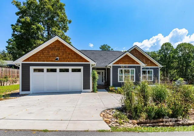 Single family home for sale at 206 Padgettown Rd, Black Mountain, NC 28711 | MLS# 4421314