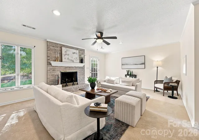 Photo 3 of Single family home for sale at 103 Briar Ridge Cir, Winston Salem, NC 27104 | MLS# 4421455 | Listing updated on 2026-09-15
