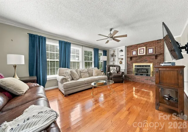 Photo 3 of Single family home for sale at 3070 Startown Rd, Newton, NC 28658 | MLS# 4421474 | Listing updated on 2026-09-15