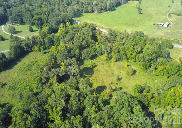 Photo 4 of Land for sale at 750 Blue Branch Rd, Gaffney, SC 29340 | MLS# 4421531 | Listing updated on 2026-09-14