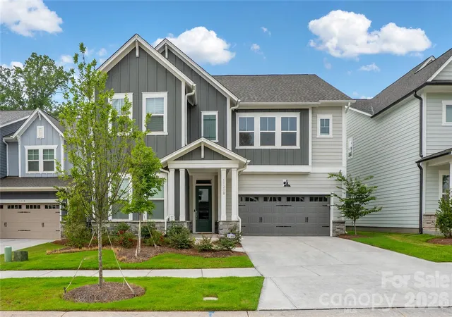Photo 1 of Single family home for sale at 11208 Shreveport Dr, Huntersville, NC 28078 | MLS# 4421616 | Listing updated on 2026-09-13