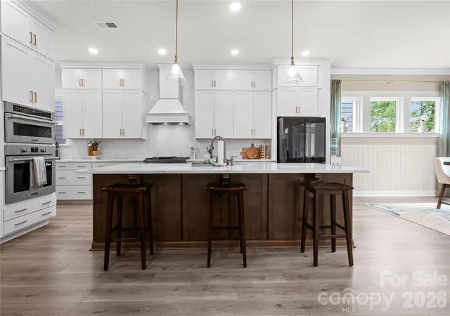 Photo 2 of Single family home for sale at 11208 Shreveport Dr, Huntersville, NC 28078 | MLS# 4421616 | Listing updated on 2026-09-13