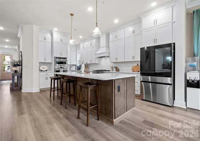 Photo 4 of Single family home for sale at 11208 Shreveport Dr, Huntersville, NC 28078 | MLS# 4421616 | Listing updated on 2026-09-13