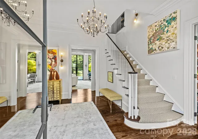 Photo 2 of Single family home for sale at 727 Colville Rd, Charlotte, NC 28207 | MLS# 4421700 | Listing updated on 2026-09-15