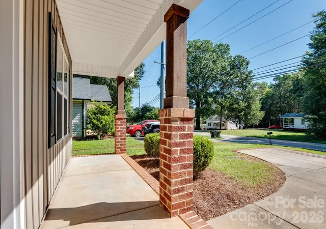 Photo 2 of Single family home for sale at 3895 Rock Hl Church Rd, Concord, NC 28027 | MLS# 4421759 | Listing updated on 2026-09-15