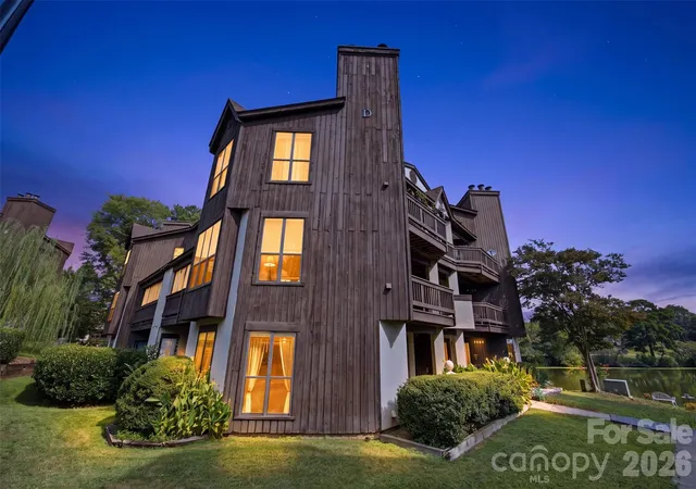 Photo 1 of Condo for sale at 8157 Cedar Glen Dr, Charlotte, NC 28212 | MLS# 4421778 | Listing updated on 2026-10-17