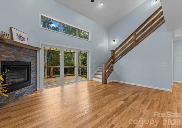 Photo 4 of Single family home for sale at 214 Aster Ridge Dr, Waynesville, NC 28786 | MLS# 4421869 | Listing updated on 2026-09-26