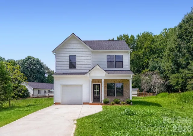 Photo 2 of Single family home for sale at 3334 Laboratory Rd, Lincolnton, NC 28092 | MLS# 4421992 | Listing updated on 2026-10-03
