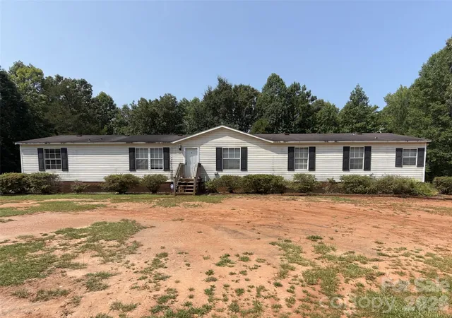 Photo 1 of Single family home for sale at 4021 Craig Rd, Sharon, SC 29742 | MLS# 4422011 | Listing updated on 2026-09-14