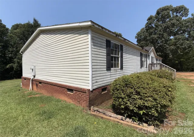 Photo 3 of Single family home for sale at 4021 Craig Rd, Sharon, SC 29742 | MLS# 4422011 | Listing updated on 2026-09-14